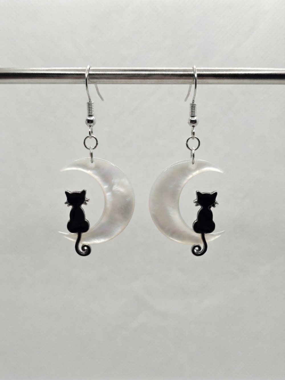 NEW Handmade Pearlescent Cat Silhouette Crescent Moon Earrings (0354)